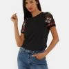 T-shirt Desigual Con Ricami