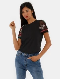 T-shirt Desigual Con Ricami